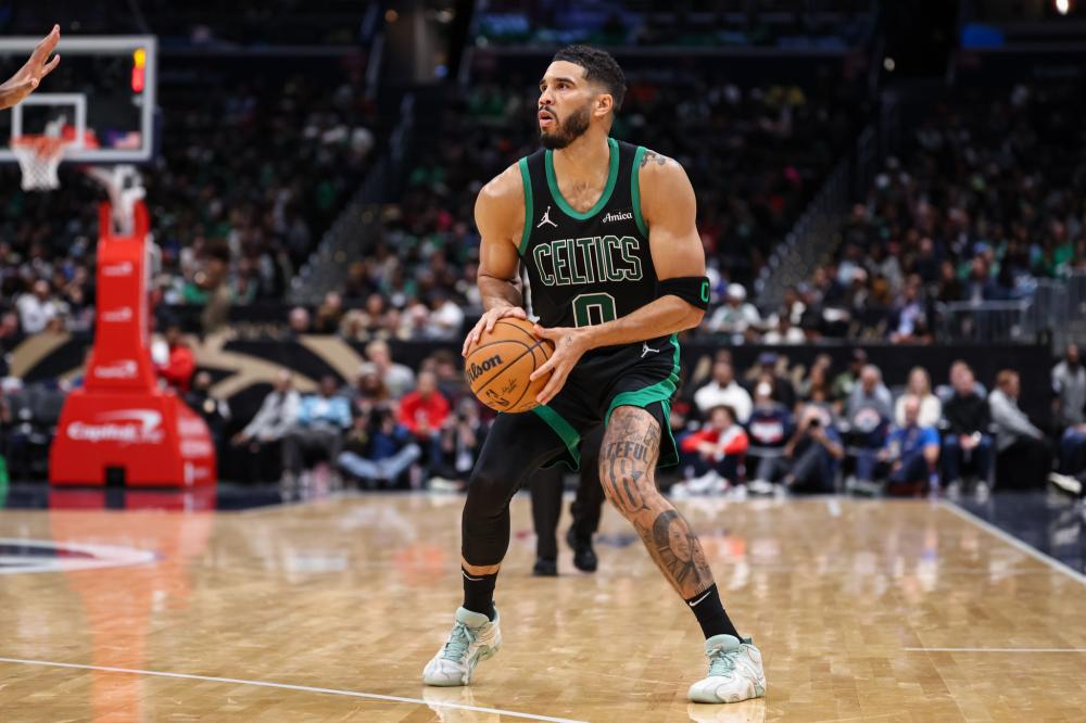 她几乎没有 她几乎没有