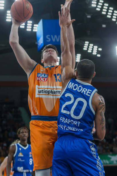 雄鹿替补阵 雄鹿替补阵