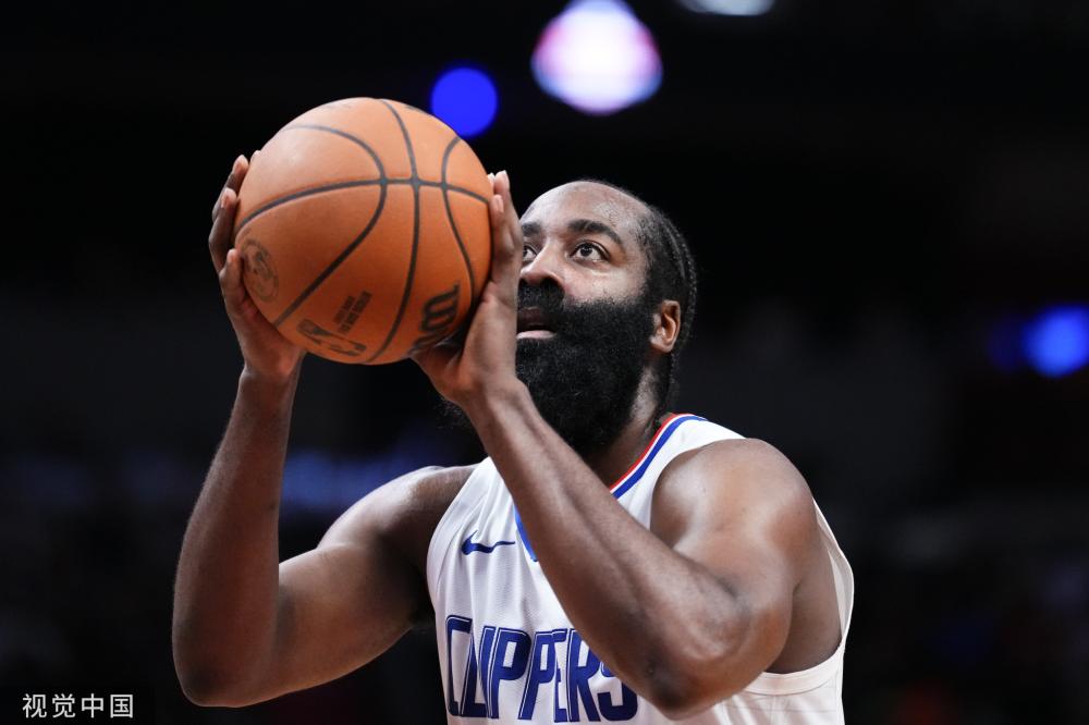 占据主导地 占据主导地